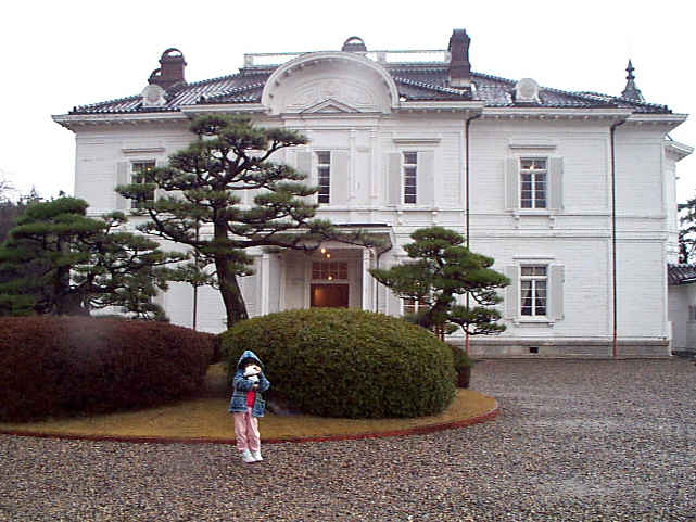 �m���t �O����p�`��